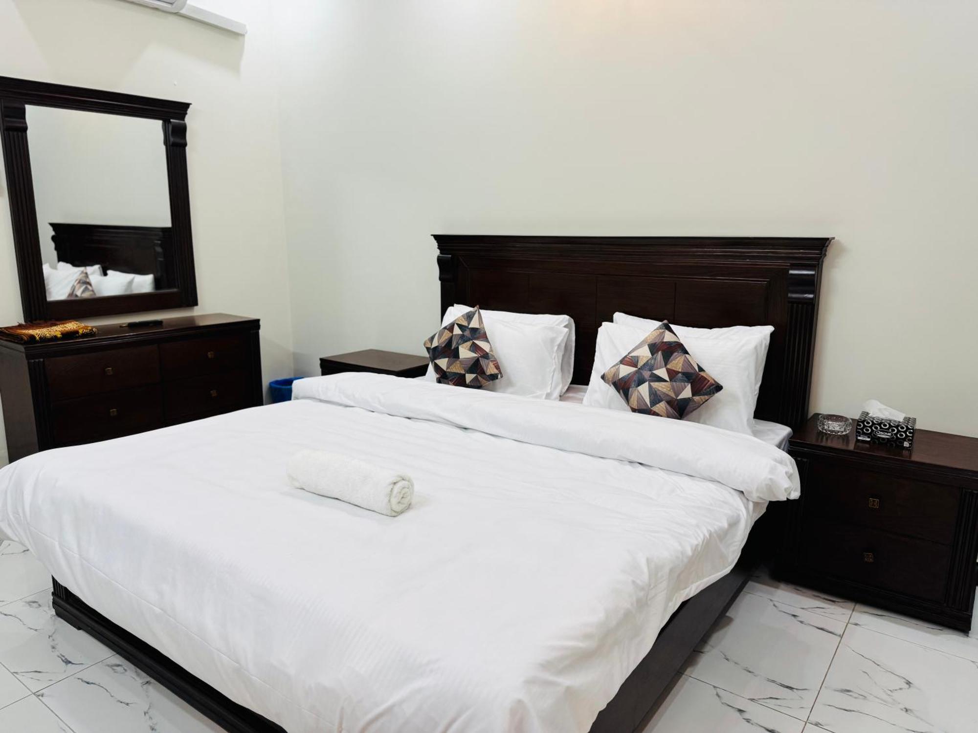 Sunrise Residence D1 Islamabad Exteriör bild